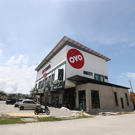 Super Oyo 89678 Ady Hotel Kuala Terengganu Eksteriør bilde