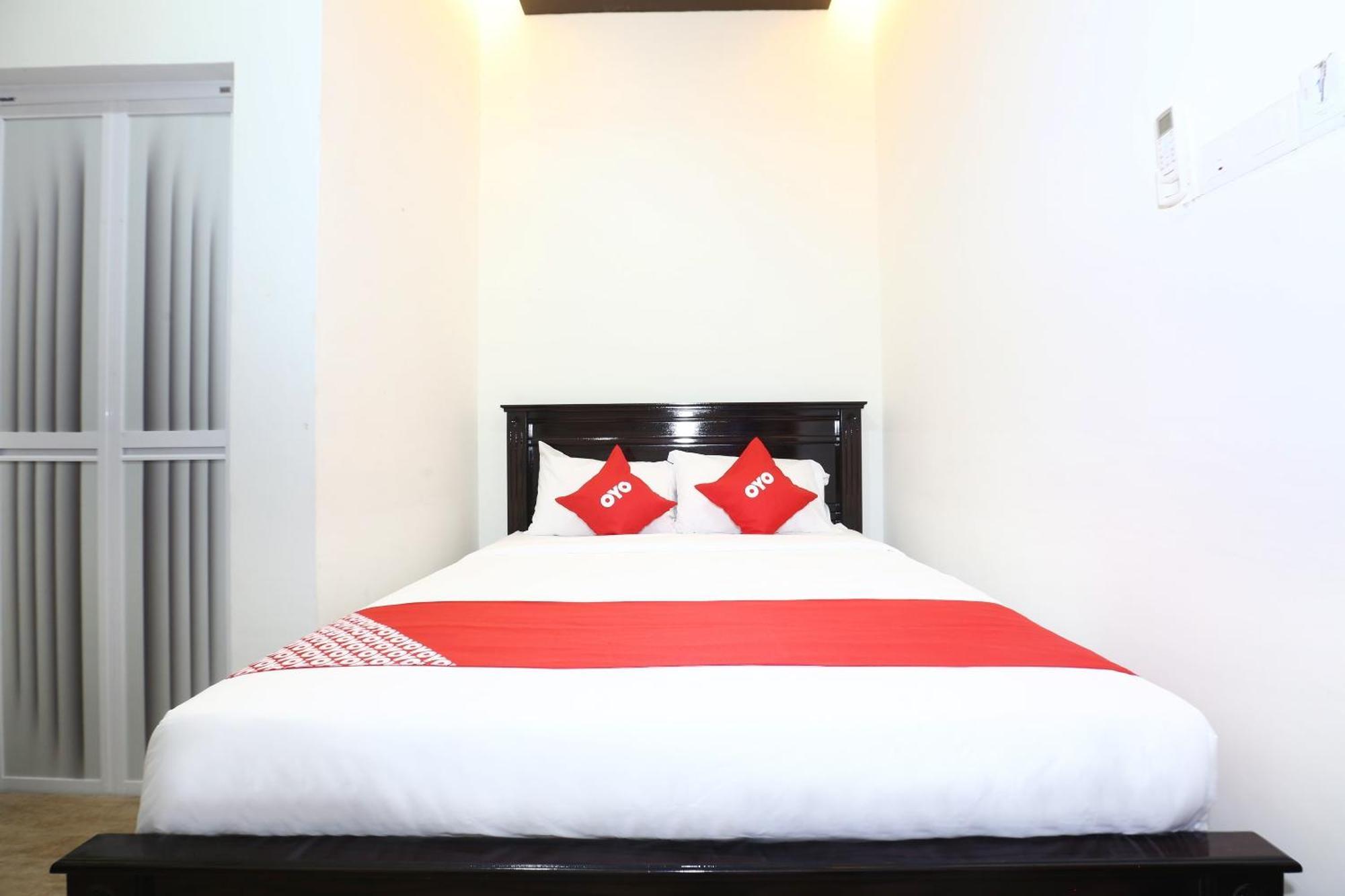 Super Oyo 89678 Ady Hotel Kuala Terengganu Eksteriør bilde